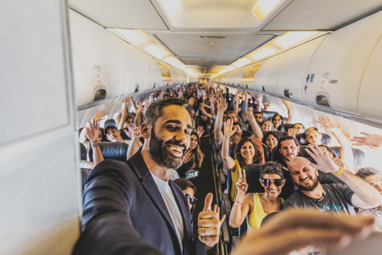 Vuelo inaugural Florianopolis Flybondi-PolloAlvarez