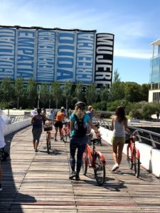 Tours-La-Bicicleta-Naranja