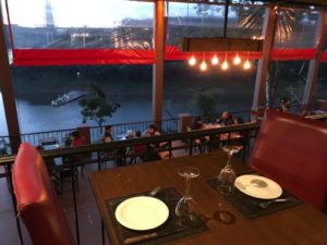 Punto-Ar-bar-restaurant